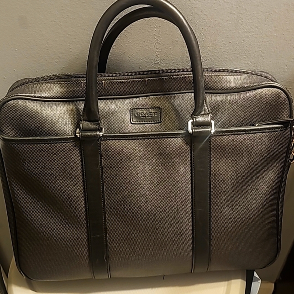 COACH Heritage Slim Briefcase/Laptop Bag, Charcoal/Black, Zip Closure